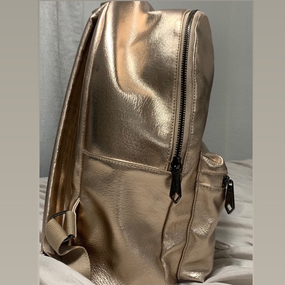 Metallic Backpack - Picture 3 of 5